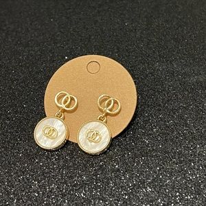 Women’s fashion jewelry. Stylish & Trendy Design with pearl and gold trim